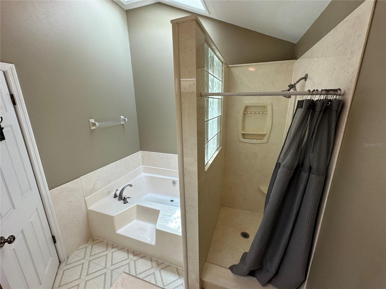 Image 16 of 24 For 3837 Holston Way