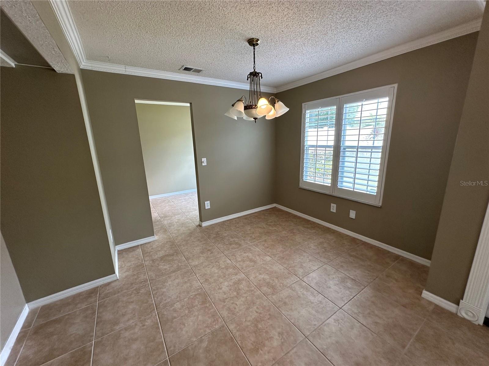 Image 6 of 24 For 3837 Holston Way