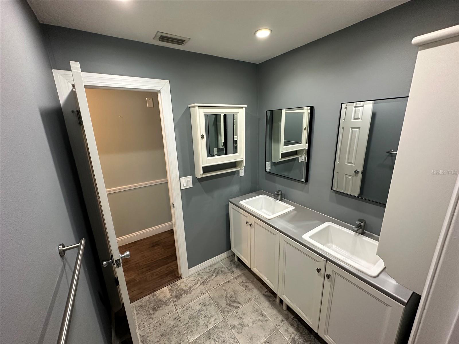 Image 10 of 15 For 5520 Albert Drive