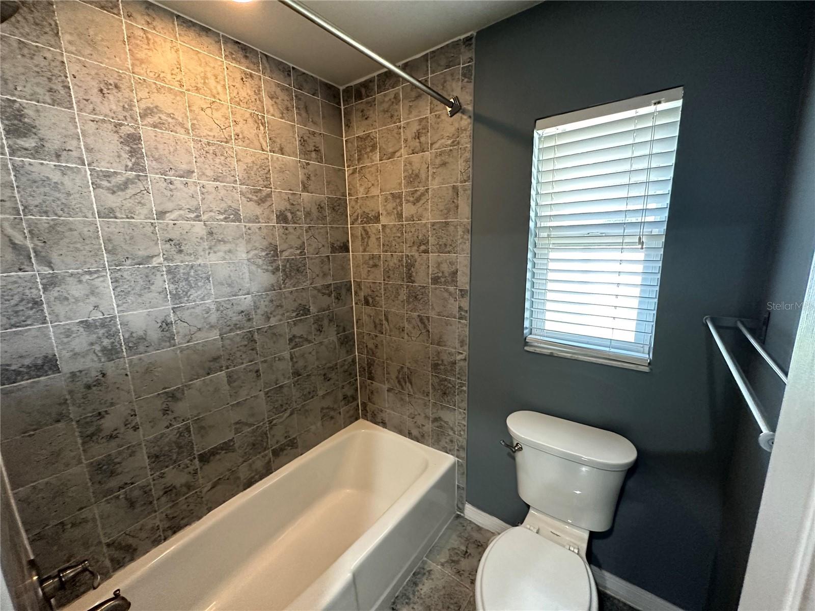 Image 11 of 15 For 5520 Albert Drive