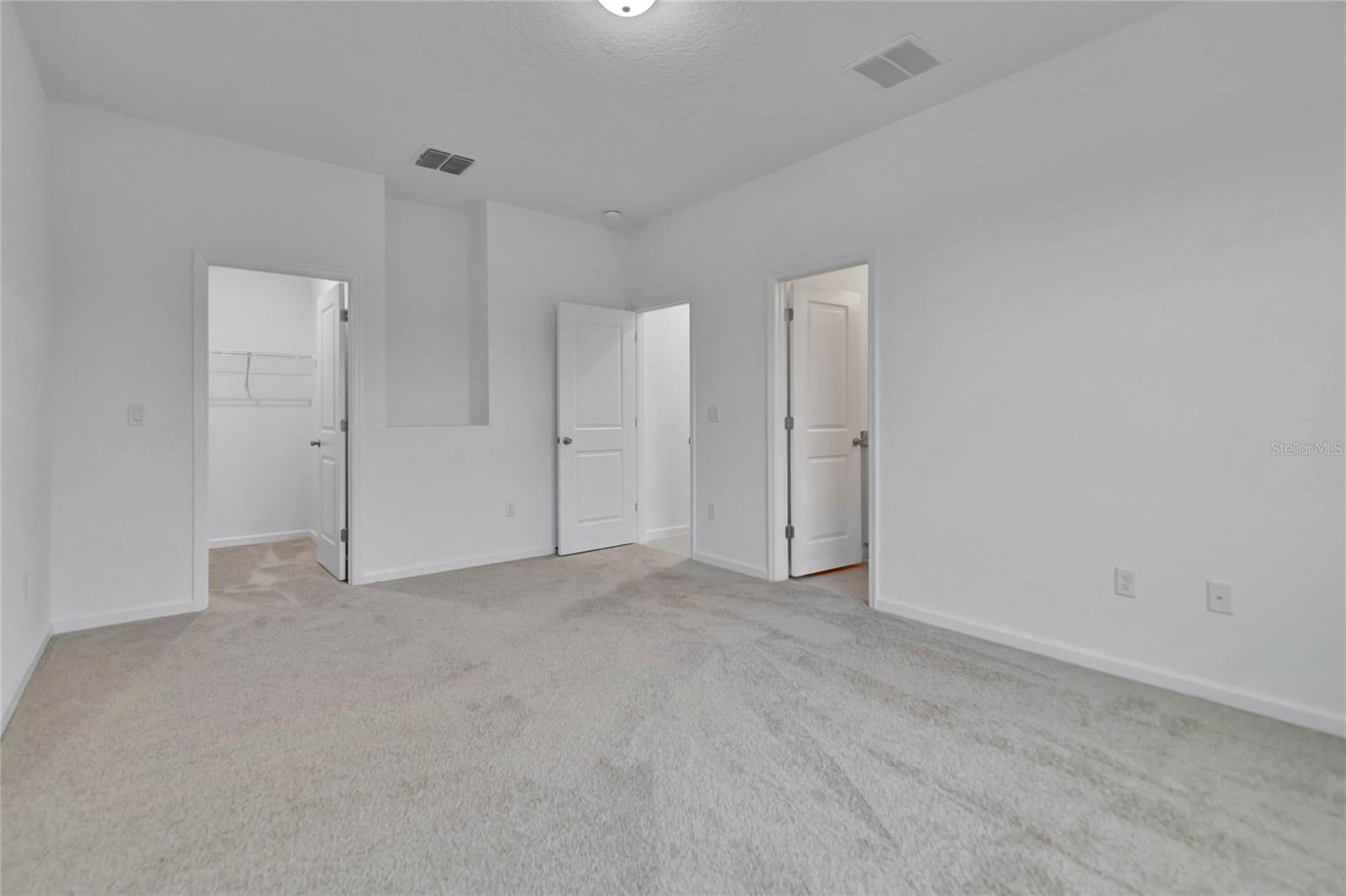 Image 14 of 35 For 925 Magnolia Avenue