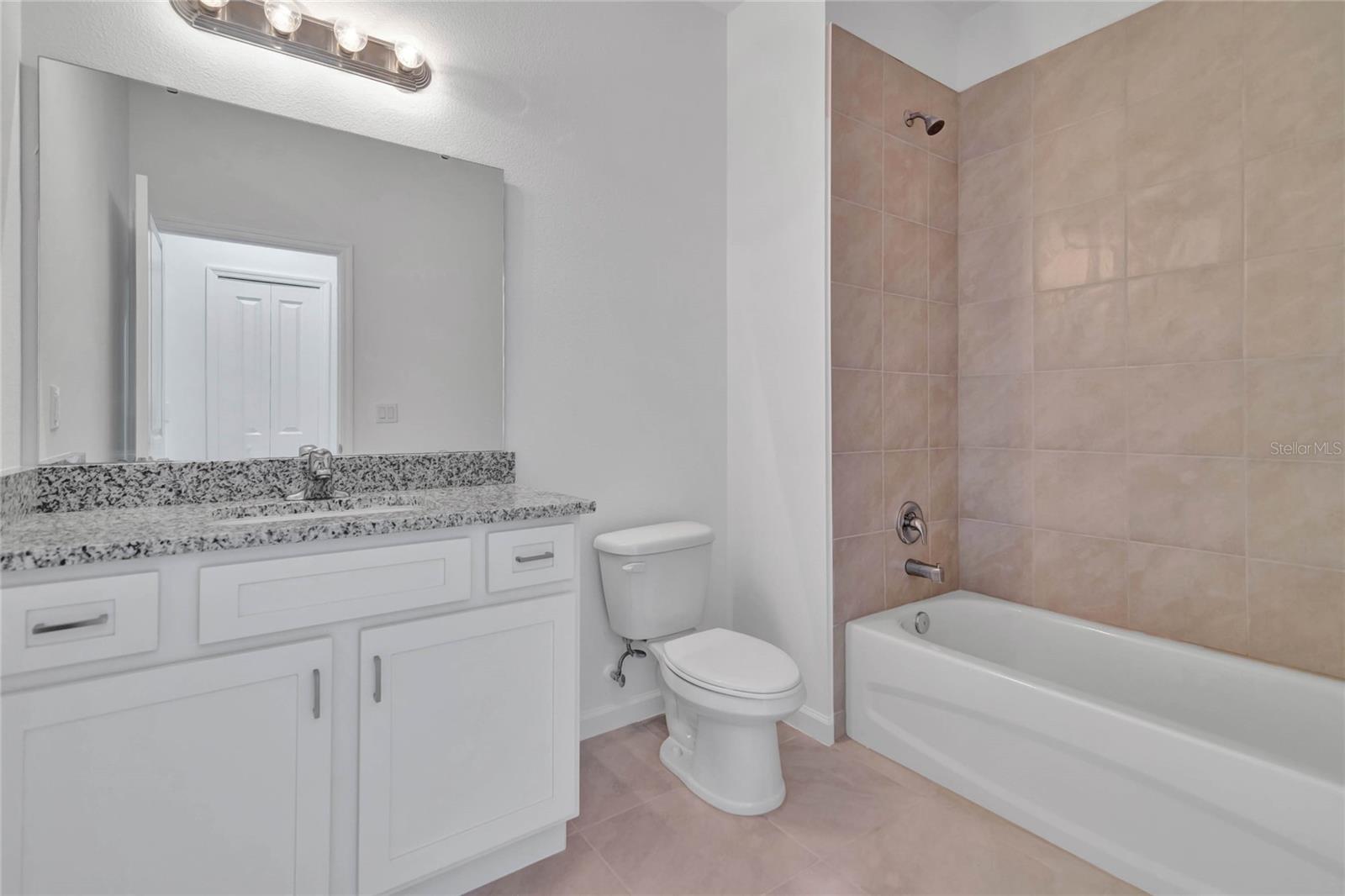 Image 18 of 35 For 925 Magnolia Avenue