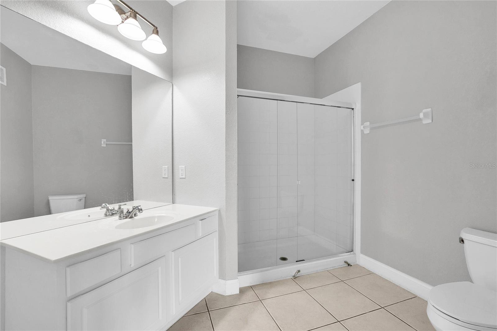 Image 10 of 12 For 4814 Cayview Avenue 20813