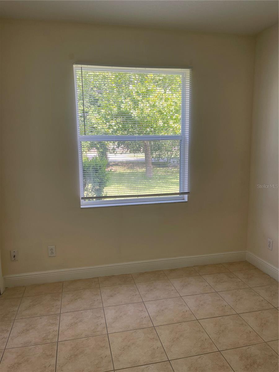 Image 7 of 16 For 1046 La Mirada Court