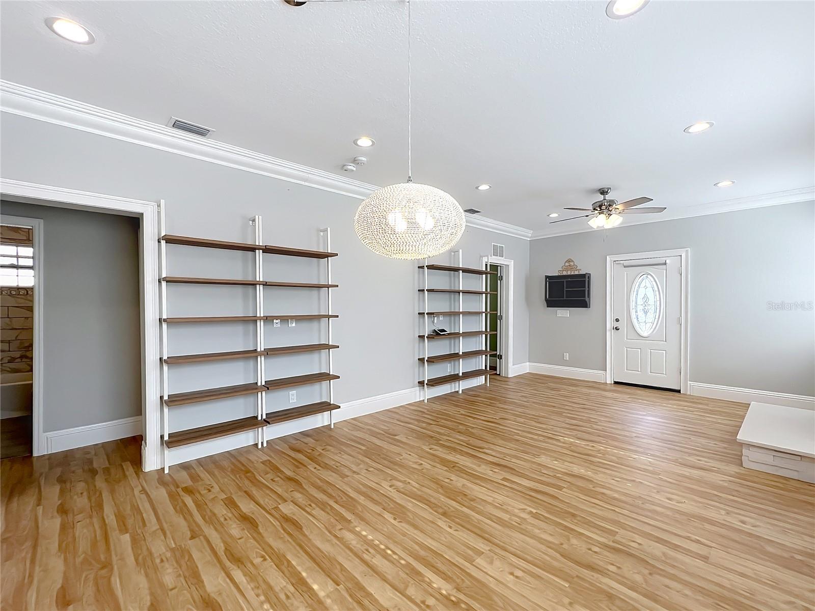 Image 7 of 46 For 731 Guernsey Street