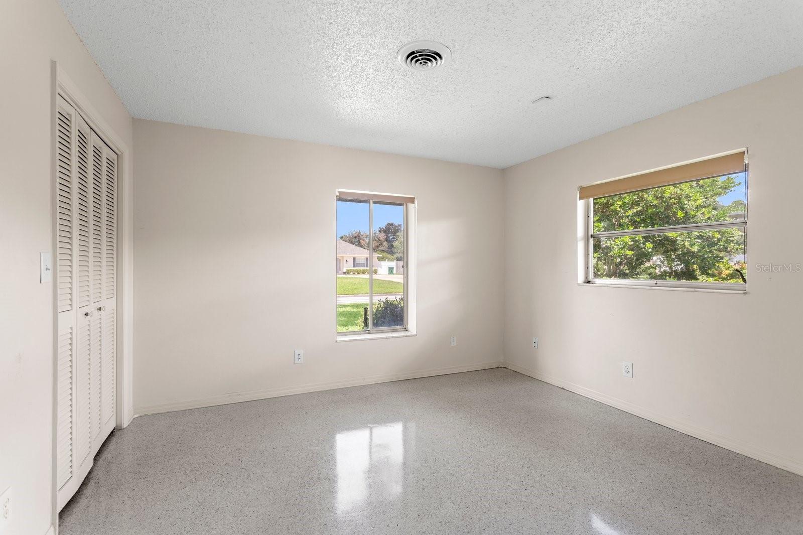Image 16 of 25 For 2491 Lauder Drive