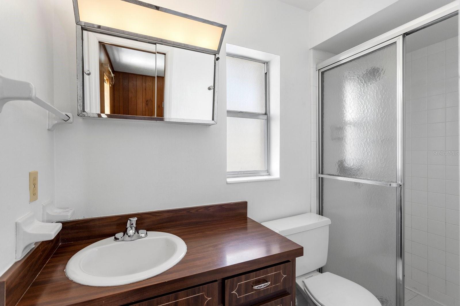 Image 18 of 25 For 2491 Lauder Drive