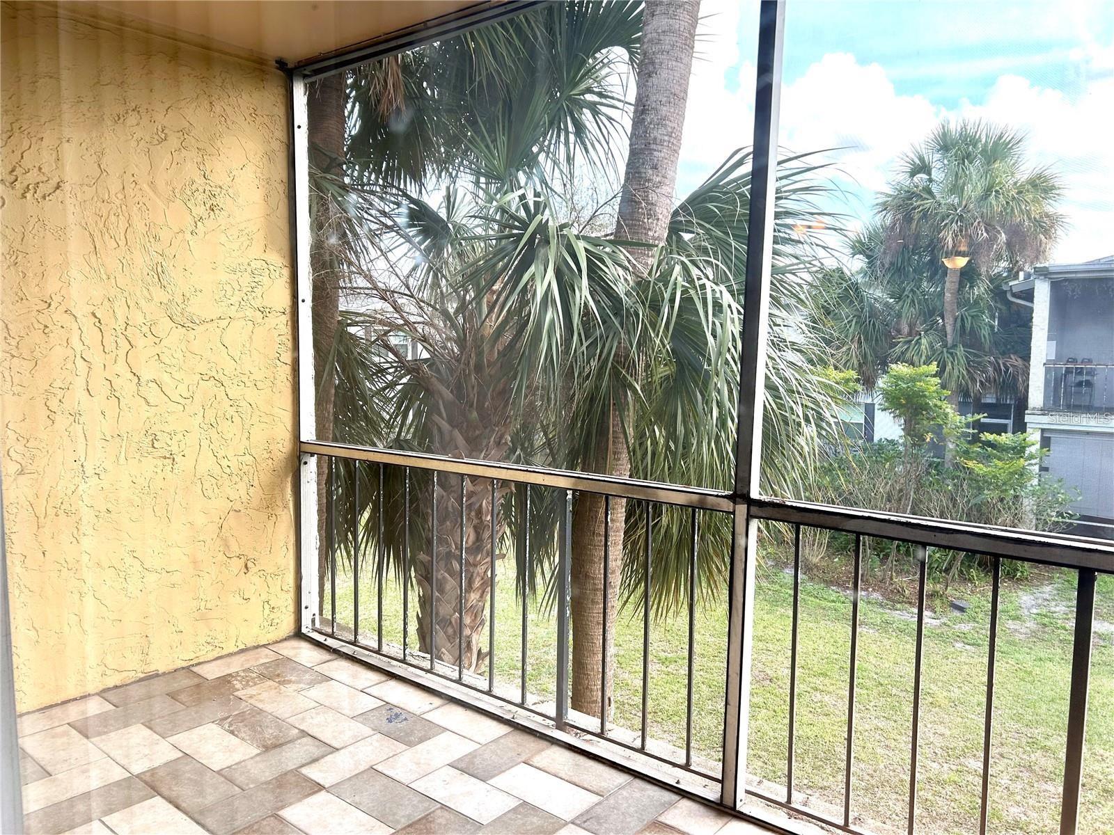 Image 12 of 12 For 6042 Amberly Avenue F55