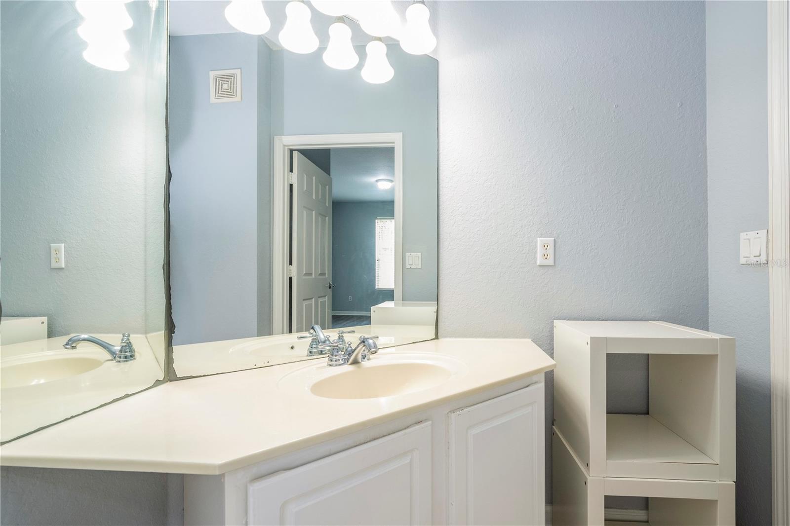 Image 28 of 31 For 3314 Robert Trent Jones Drive 203