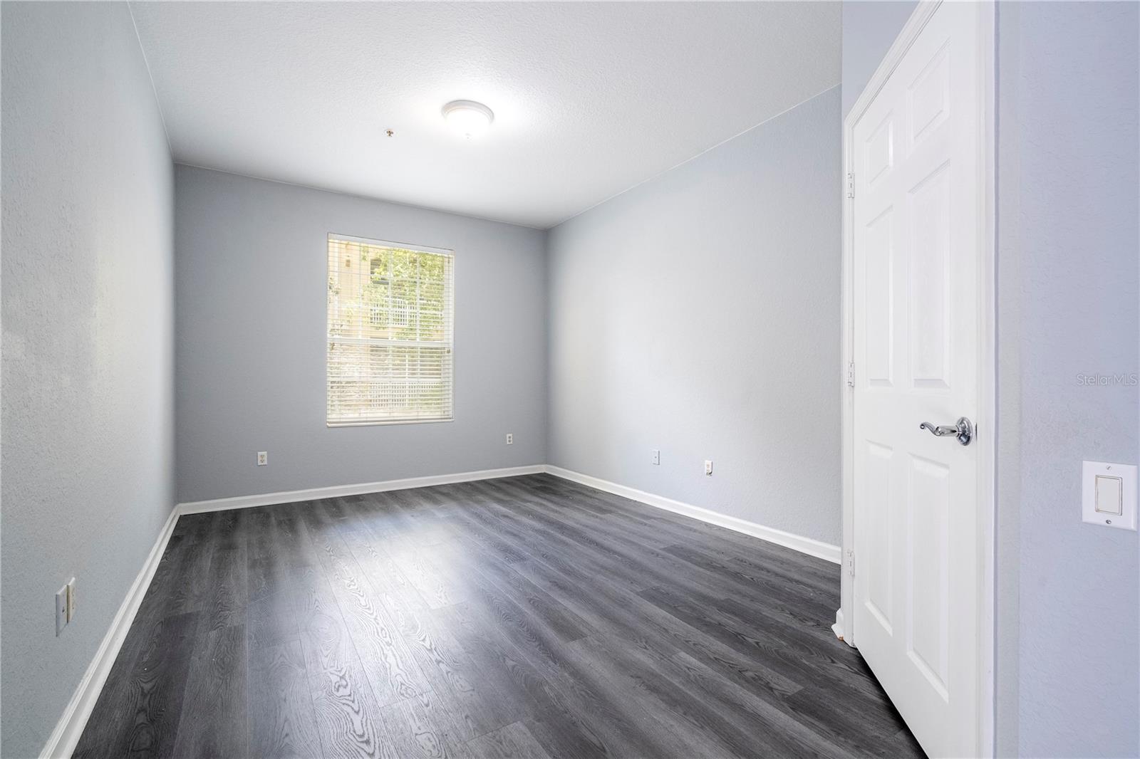 Image 29 of 31 For 3314 Robert Trent Jones Drive 203