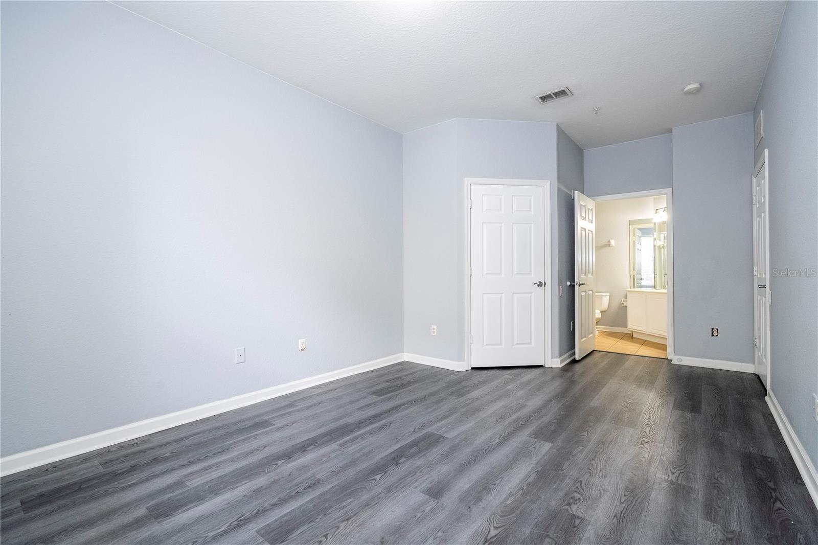 Image 30 of 31 For 3314 Robert Trent Jones Drive 203