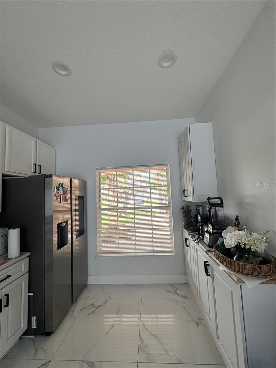 Image 11 of 42 For 2047 Meadow Pond Way