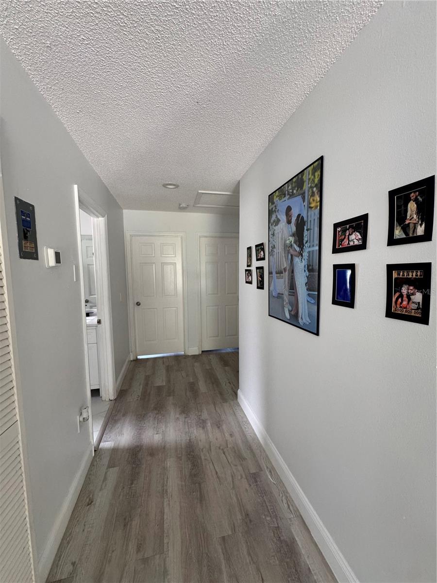 Image 22 of 42 For 2047 Meadow Pond Way