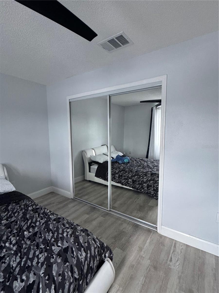 Image 31 of 42 For 2047 Meadow Pond Way
