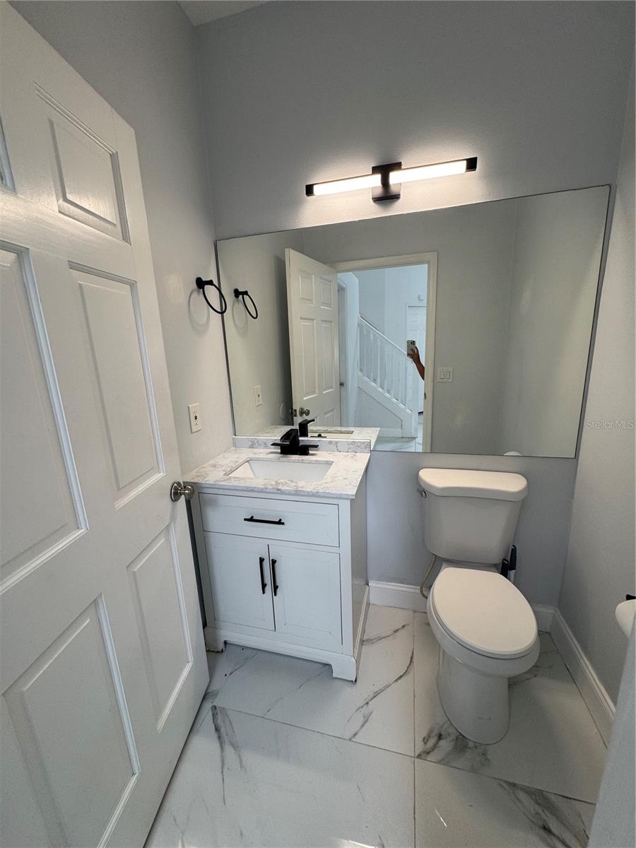 Image 5 of 42 For 2047 Meadow Pond Way