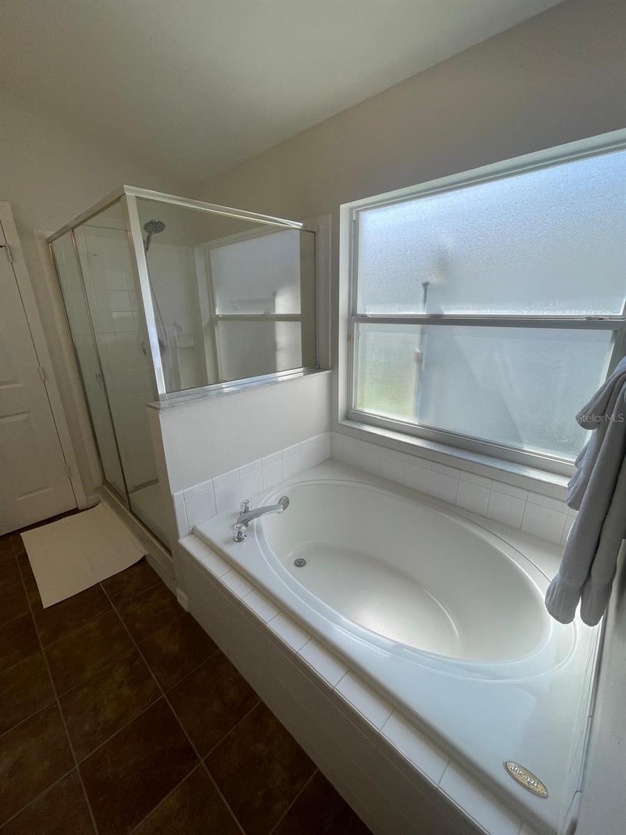 Image 10 of 21 For 8071 Roaring Creek Court