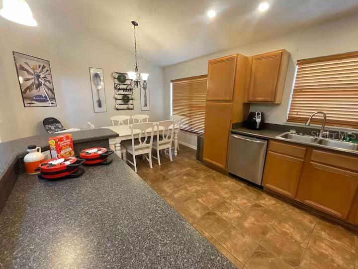 Image 4 of 21 For 8071 Roaring Creek Court