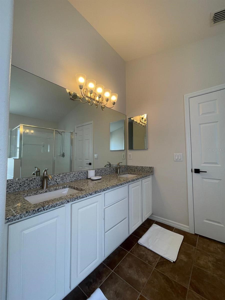 Image 9 of 21 For 8071 Roaring Creek Court