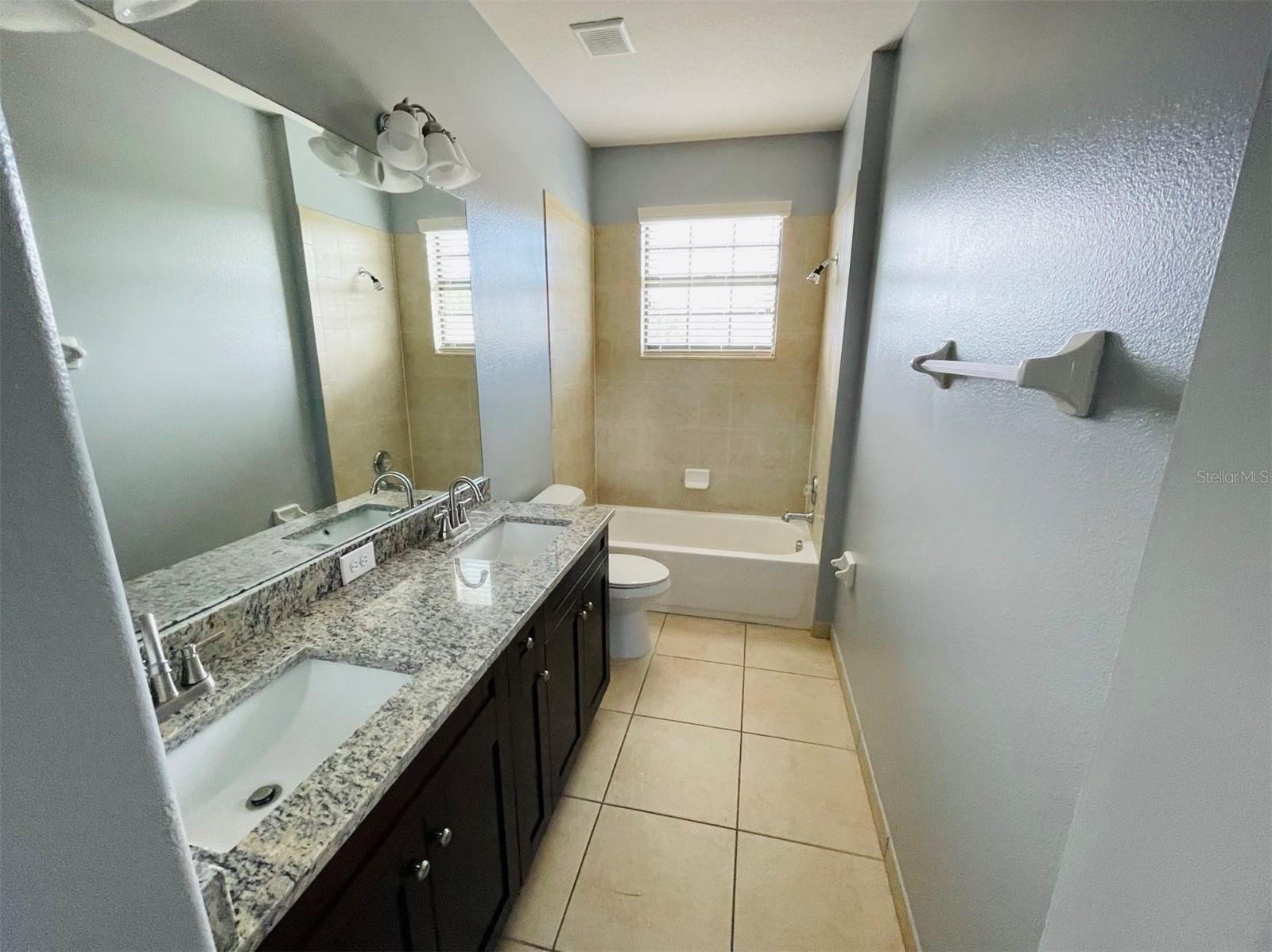 Image 11 of 21 For 10802 Willow Ridge Loop