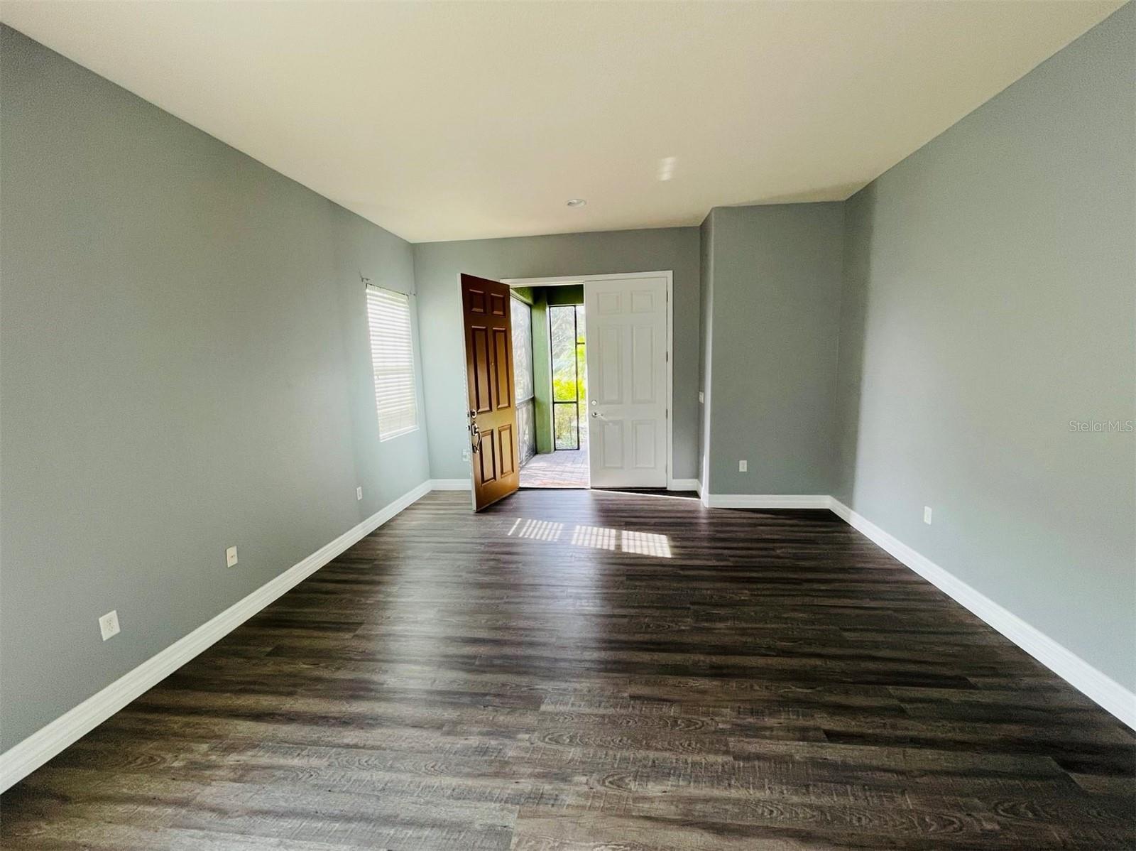 Image 3 of 21 For 10802 Willow Ridge Loop
