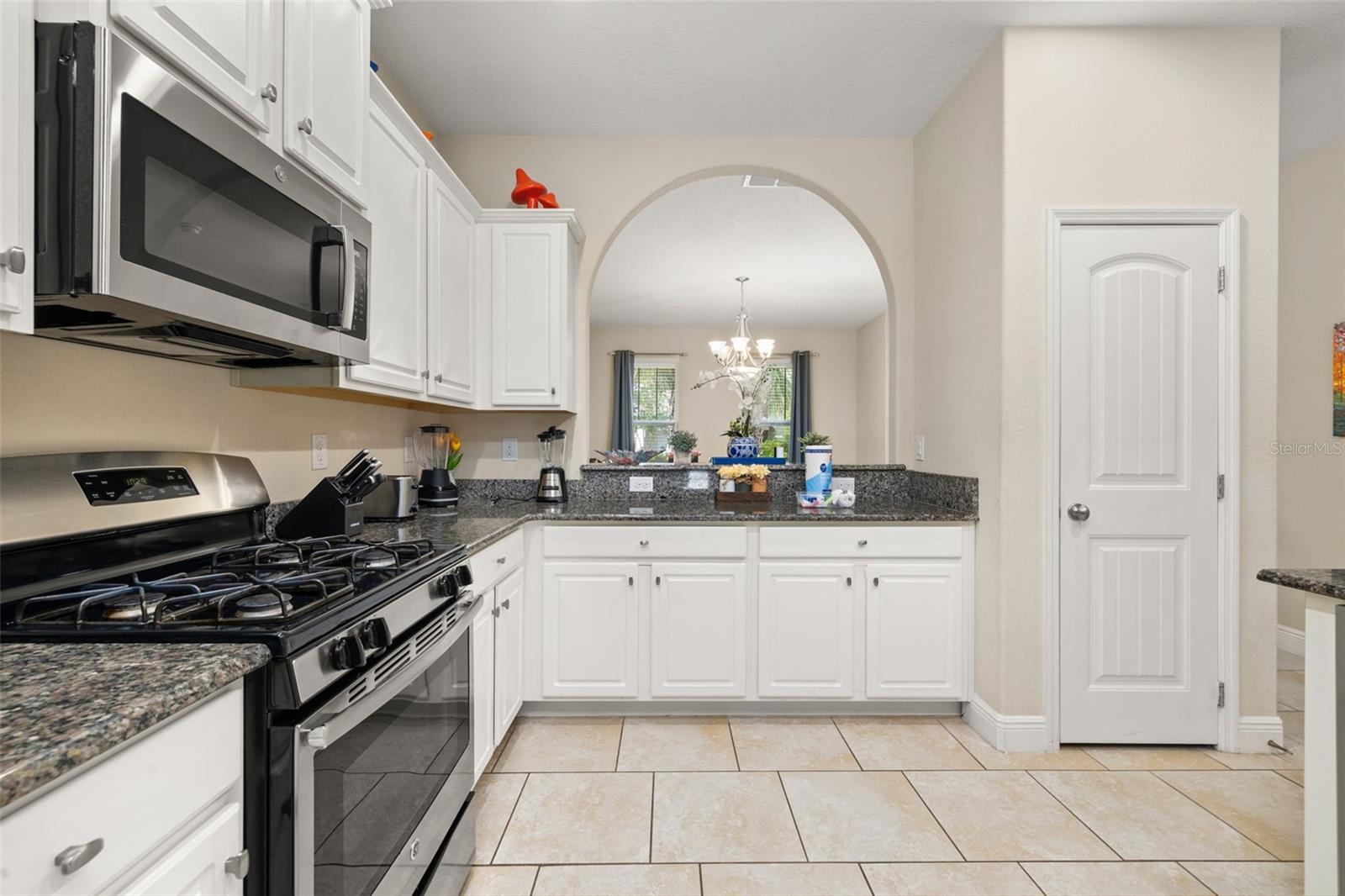 Image 10 of 69 For 5373 Oakbourne Avenue