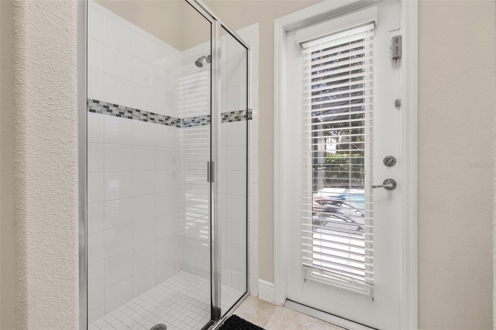 Image 18 of 69 For 5373 Oakbourne Avenue