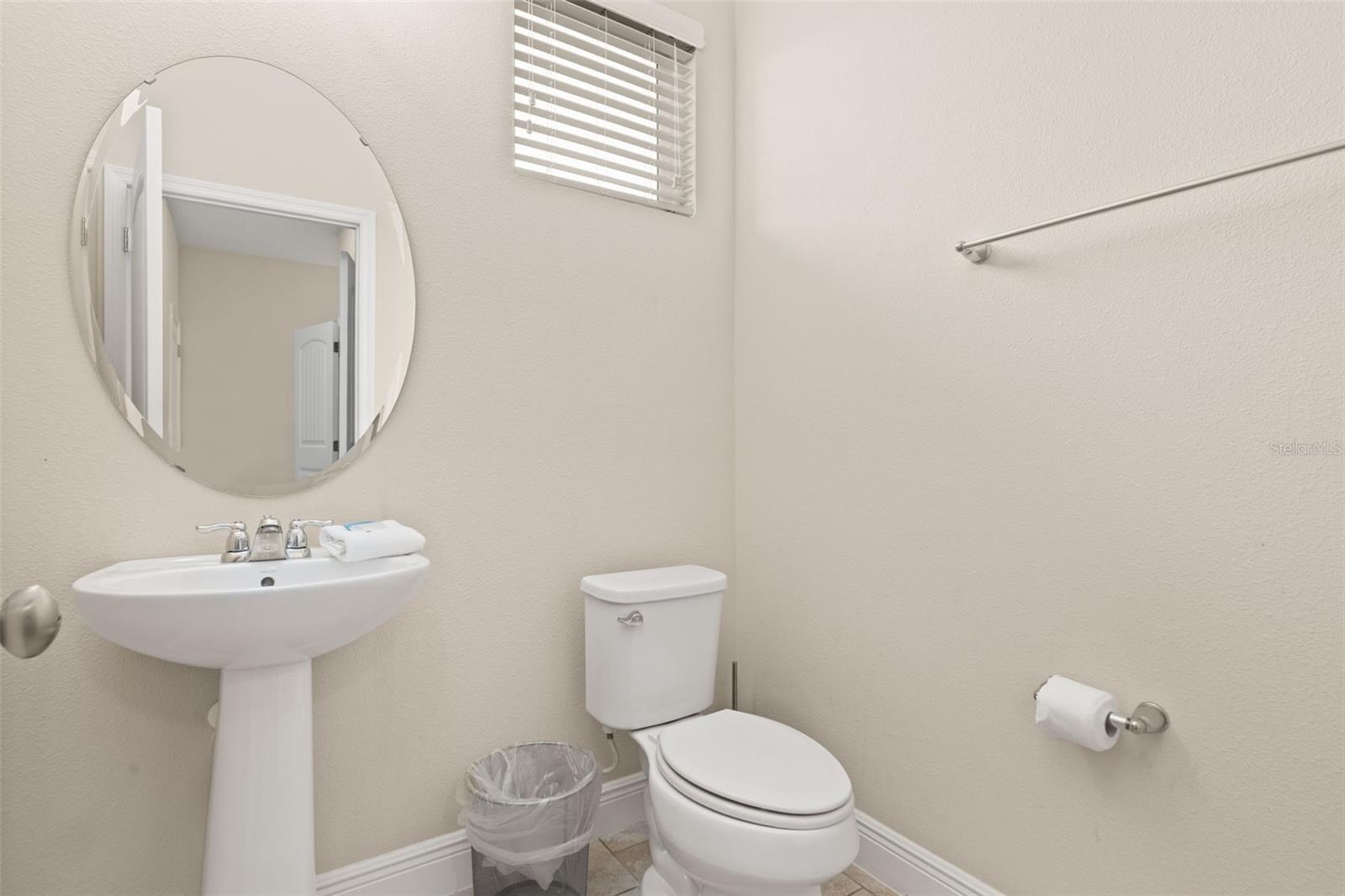 Image 22 of 69 For 5373 Oakbourne Avenue