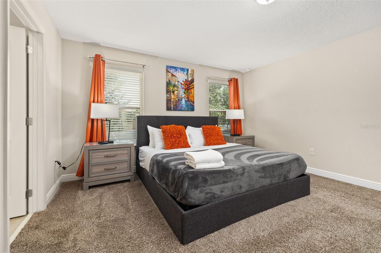 Image 32 of 69 For 5373 Oakbourne Avenue