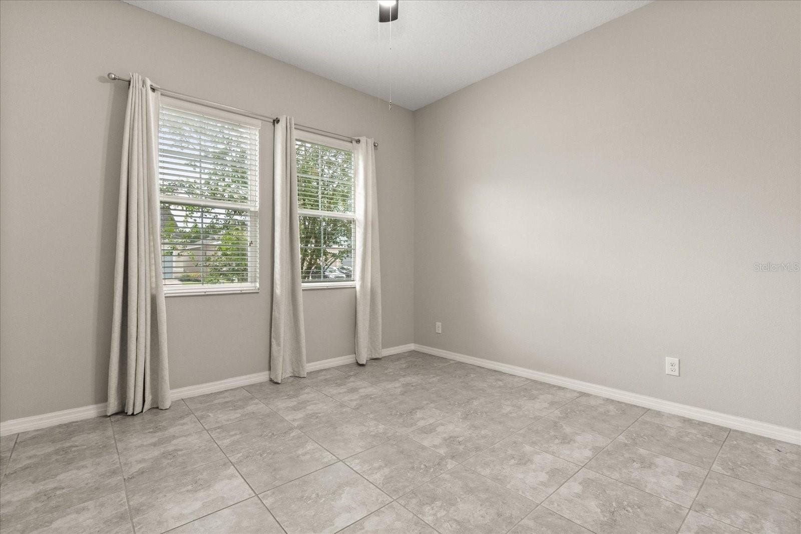 Image 18 of 24 For 1046 Grand Hilltop Drive
