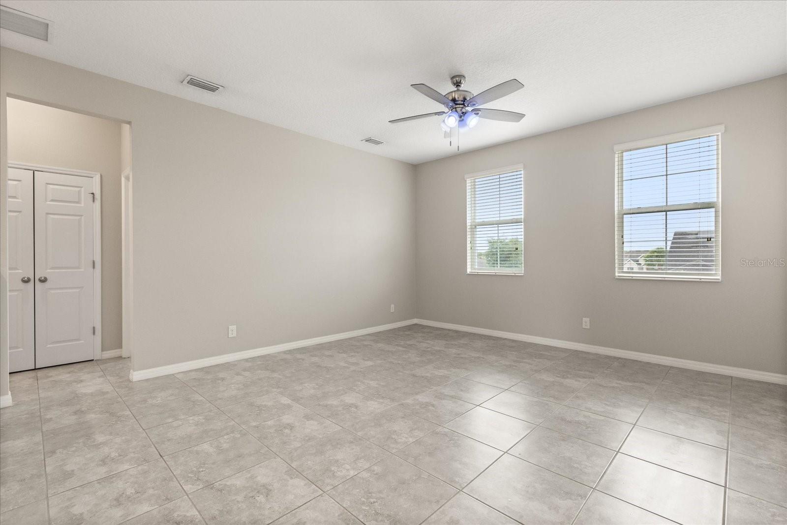 Image 7 of 24 For 1046 Grand Hilltop Drive