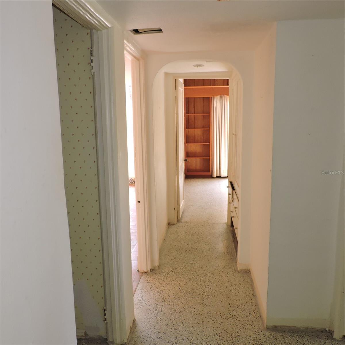 Image 33 of 60 For 2041 Mellonville Avenue