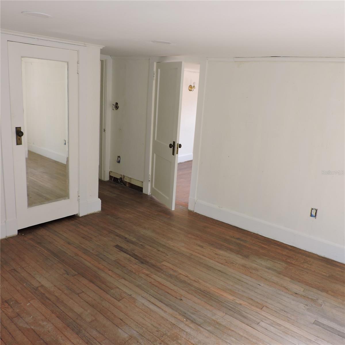 Image 45 of 60 For 2041 Mellonville Avenue