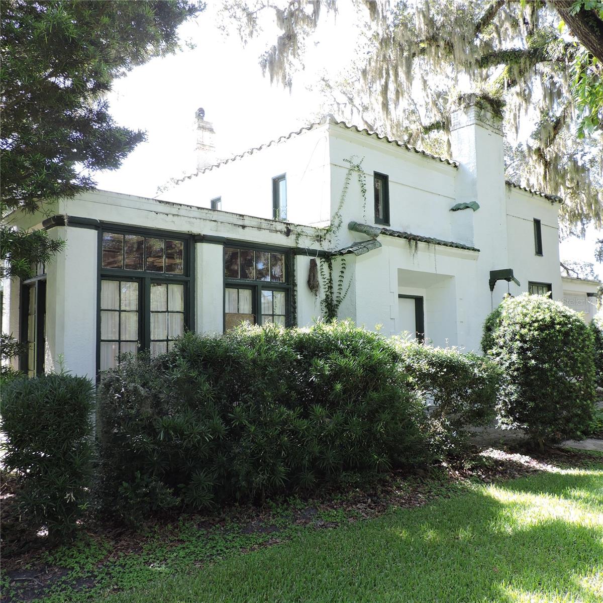 Image 5 of 60 For 2041 Mellonville Avenue
