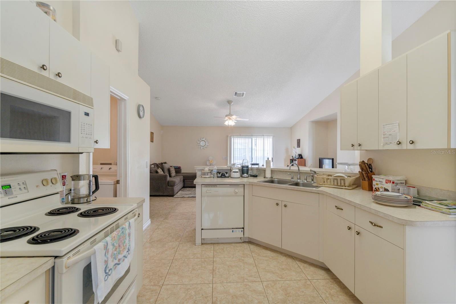 Image 10 of 20 For 1341 Ladson Avenue