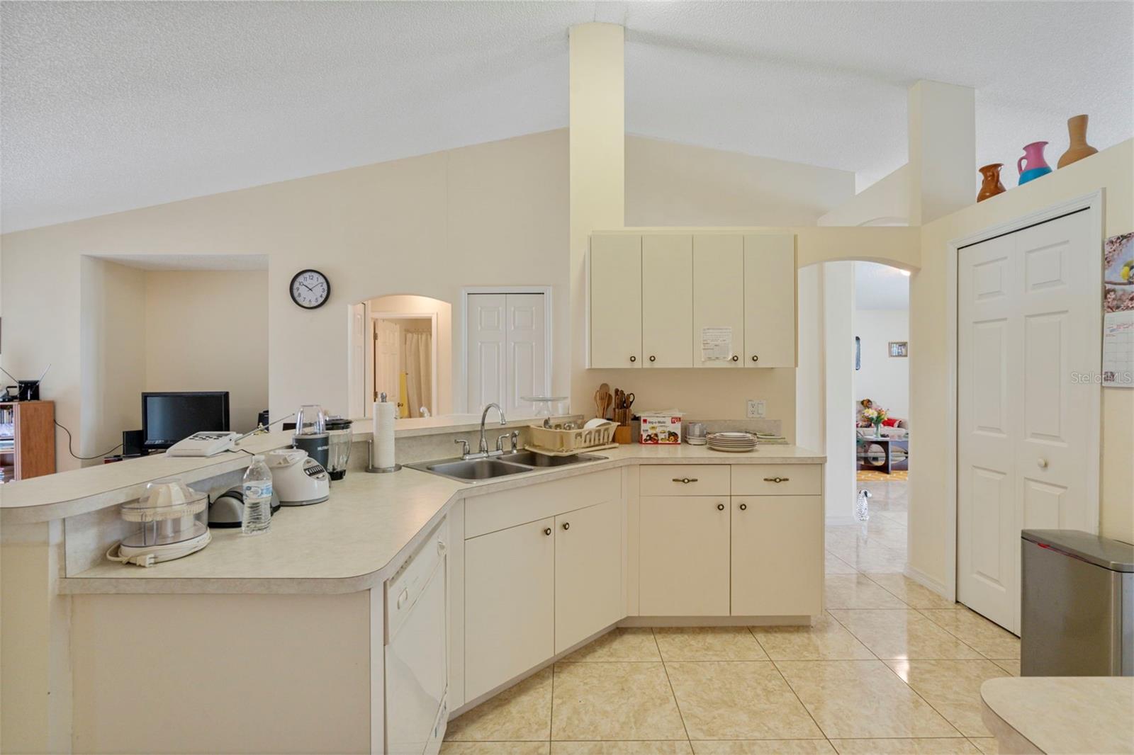 Image 9 of 20 For 1341 Ladson Avenue