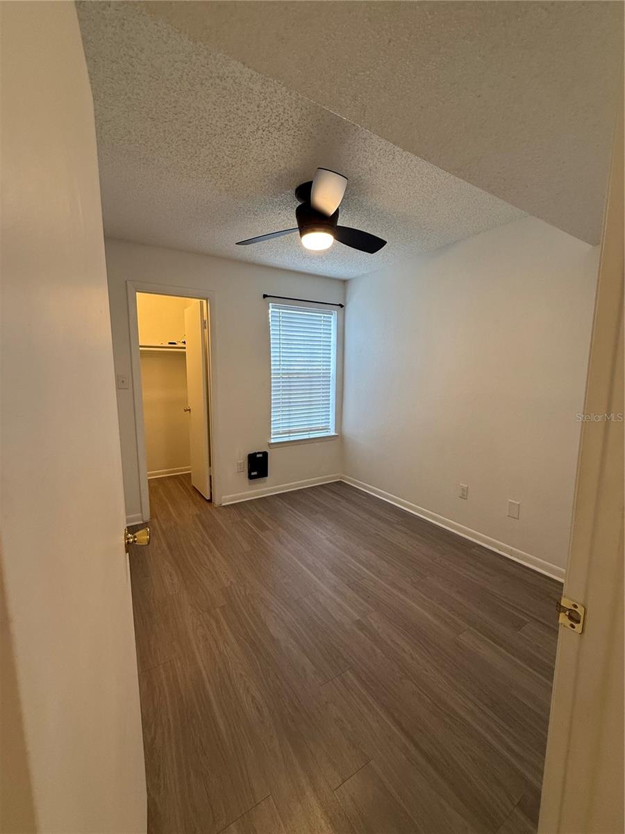 Image 7 of 12 For 4301 Lizshire Lane 108