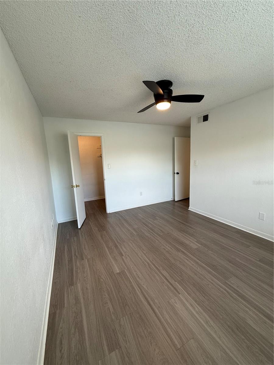 Image 9 of 12 For 4301 Lizshire Lane 108