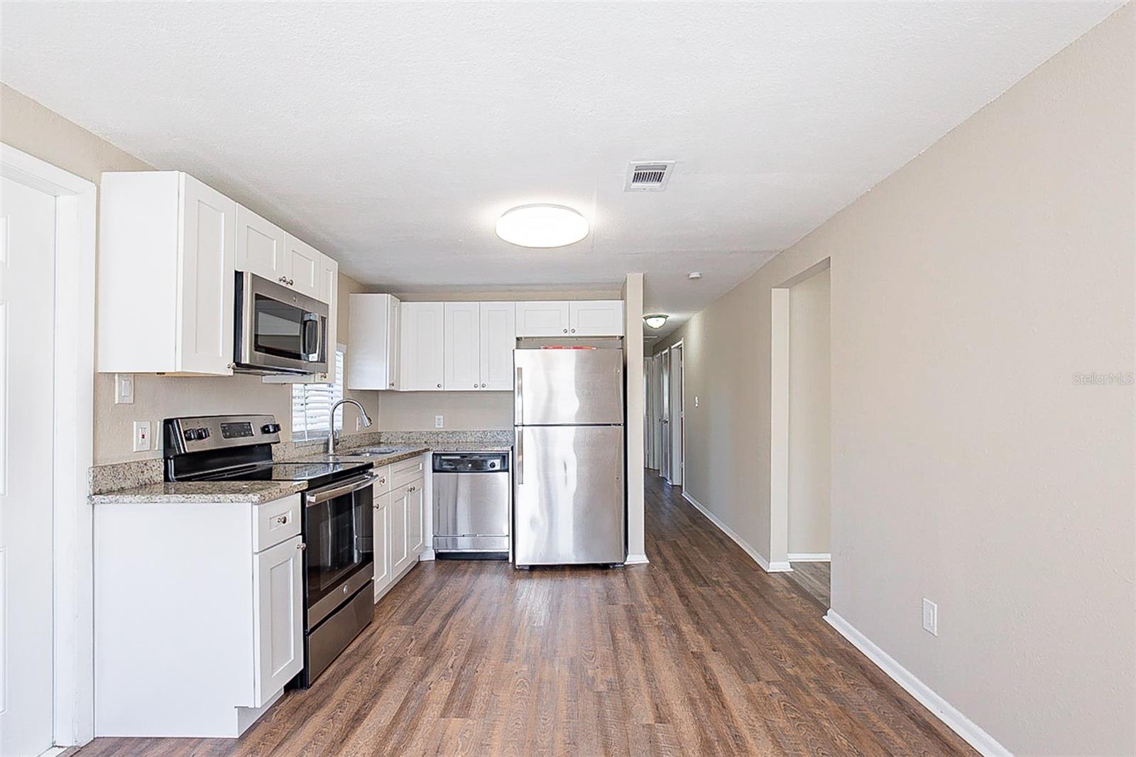 Image 2 of 3 For 4319 14th Avenue S