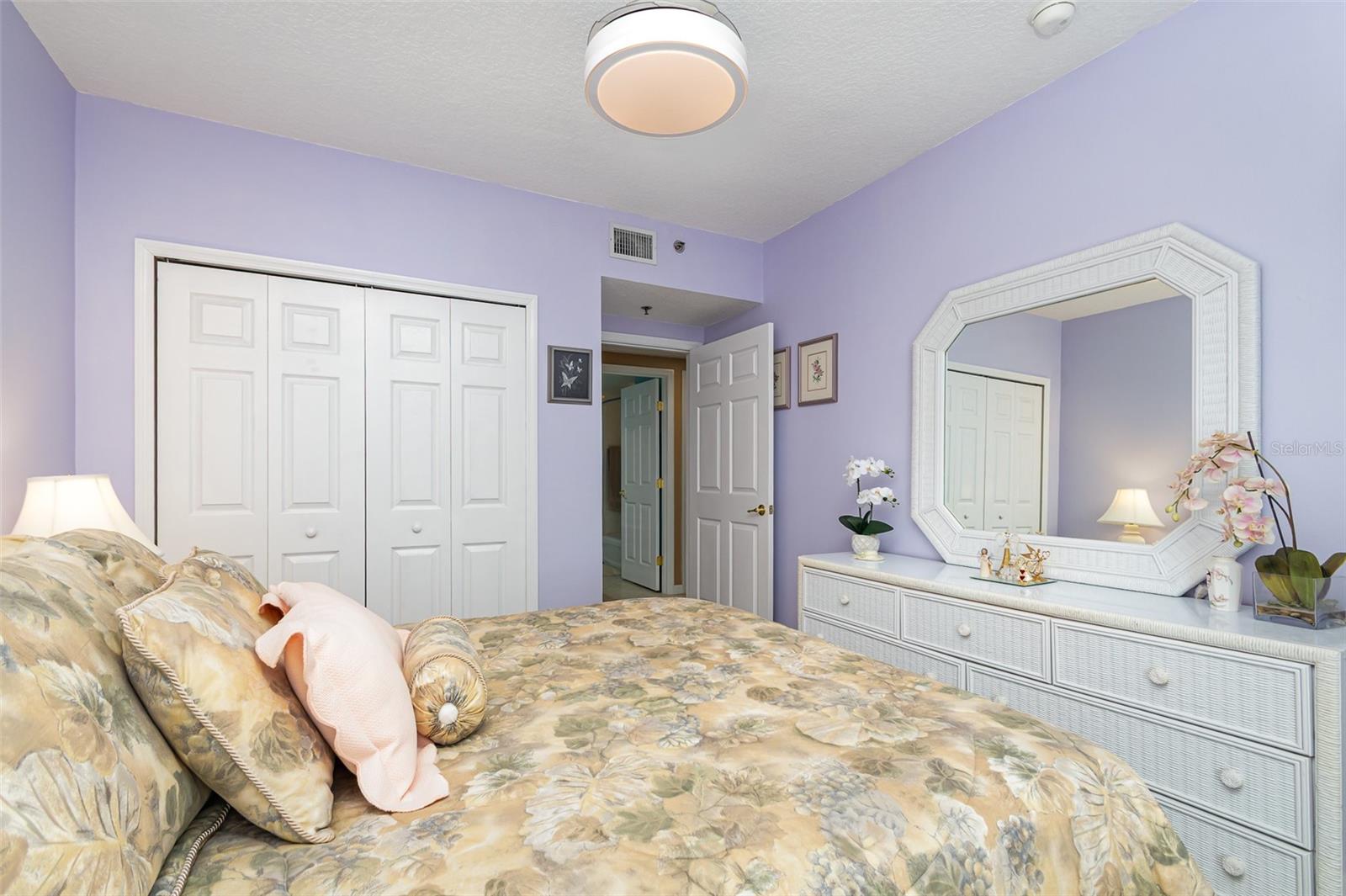 Image 17 of 30 For 5300 Atlantic Avenue 6-207