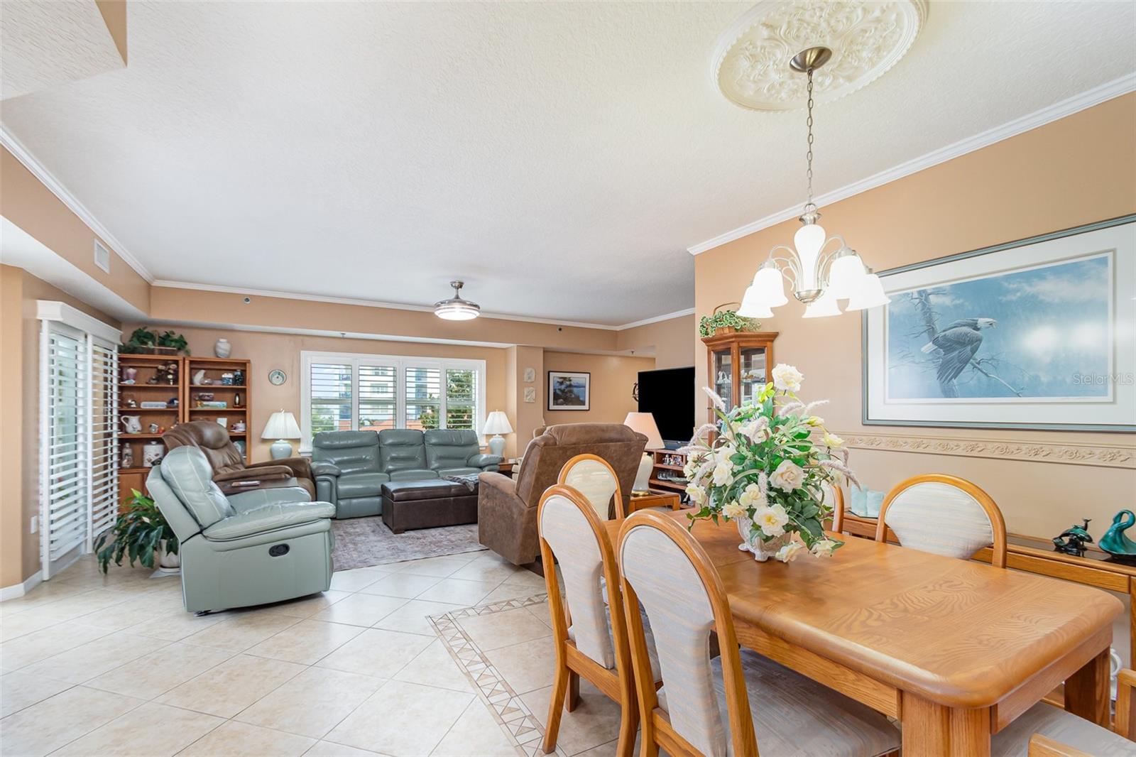 Image 7 of 30 For 5300 Atlantic Avenue 6-207