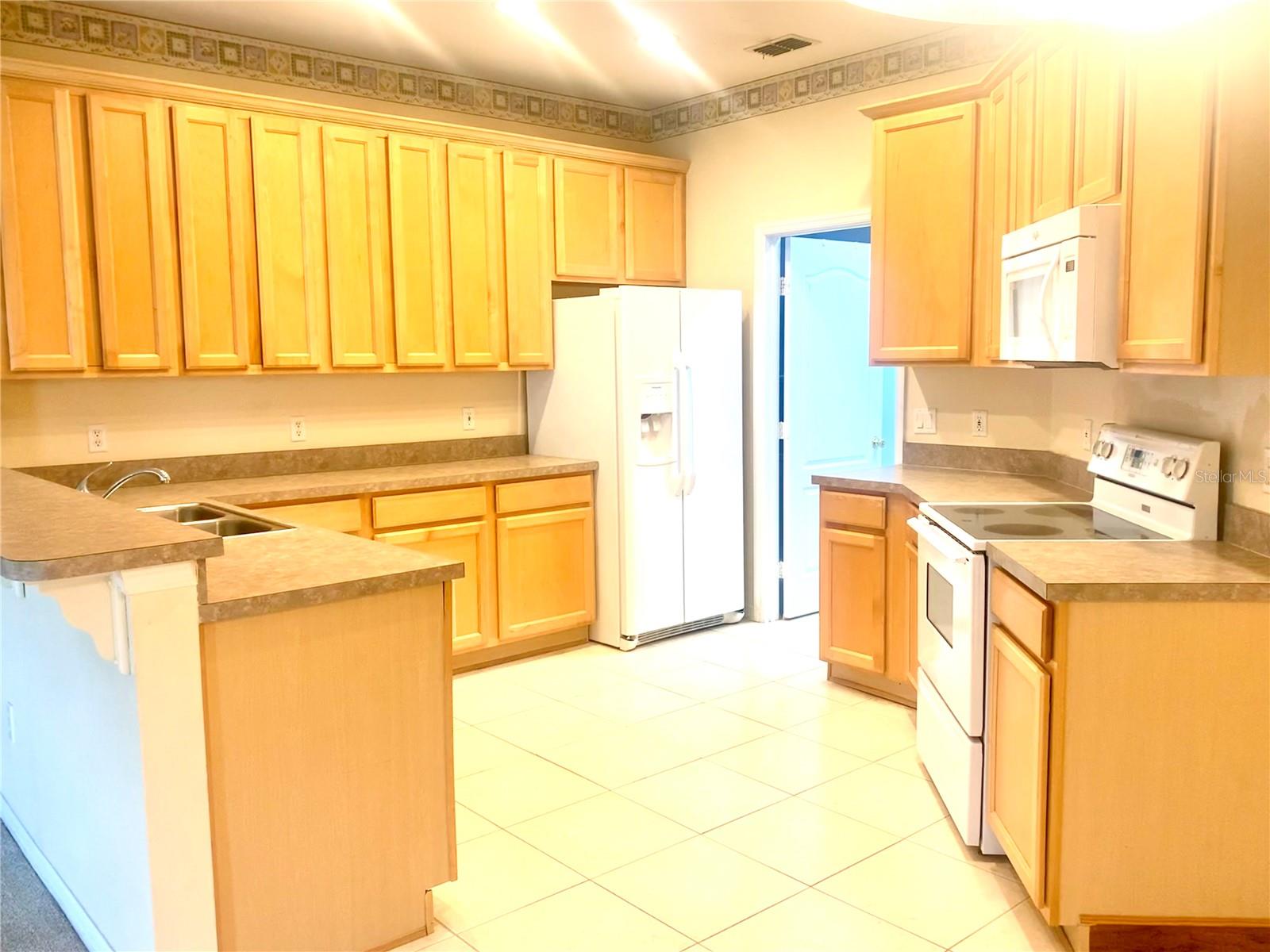Image 11 of 21 For 452 Kehoe Boulevard