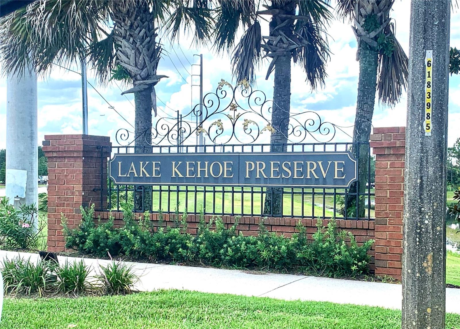 Image 18 of 21 For 452 Kehoe Boulevard