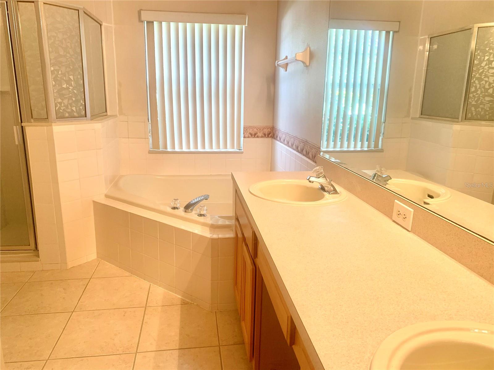 Image 6 of 21 For 452 Kehoe Boulevard