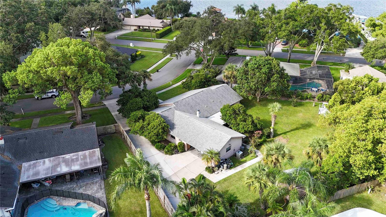 Image 19 of 20 For 4015 Carolwood Street