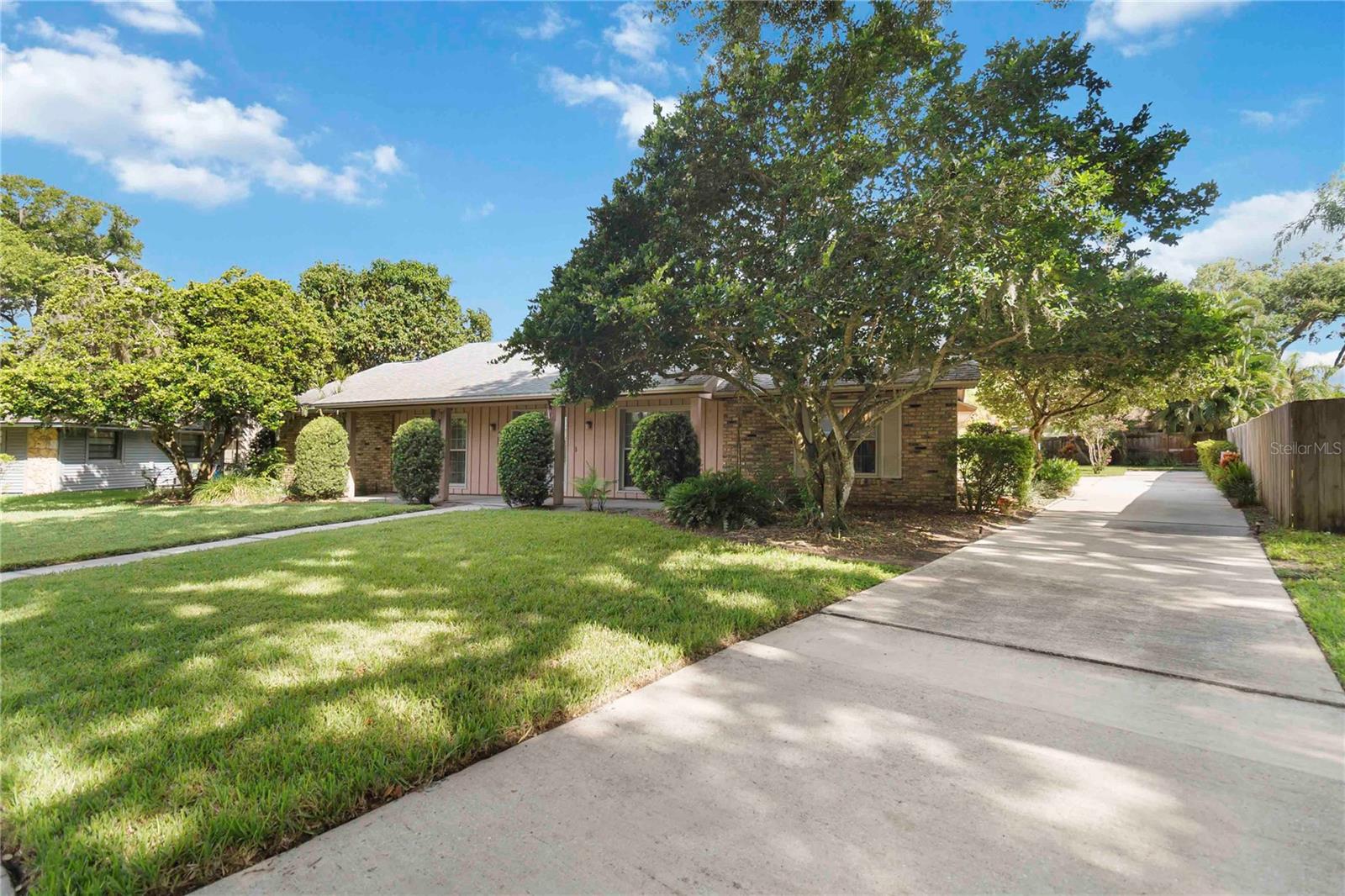Image 2 of 20 For 4015 Carolwood Street