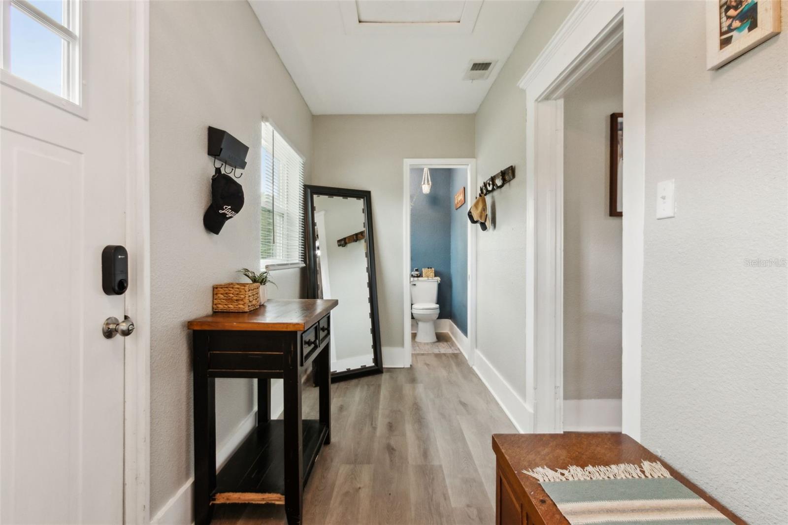 Image 6 of 23 For 699 Bridal Avenue