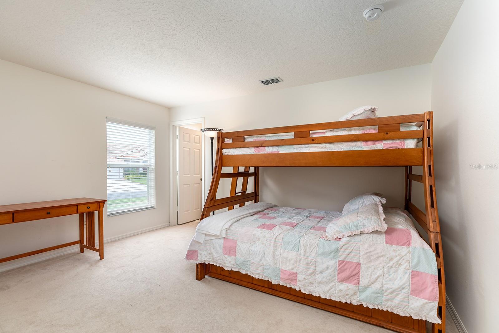 Image 13 of 19 For 6631 Crestmont Glen Lane