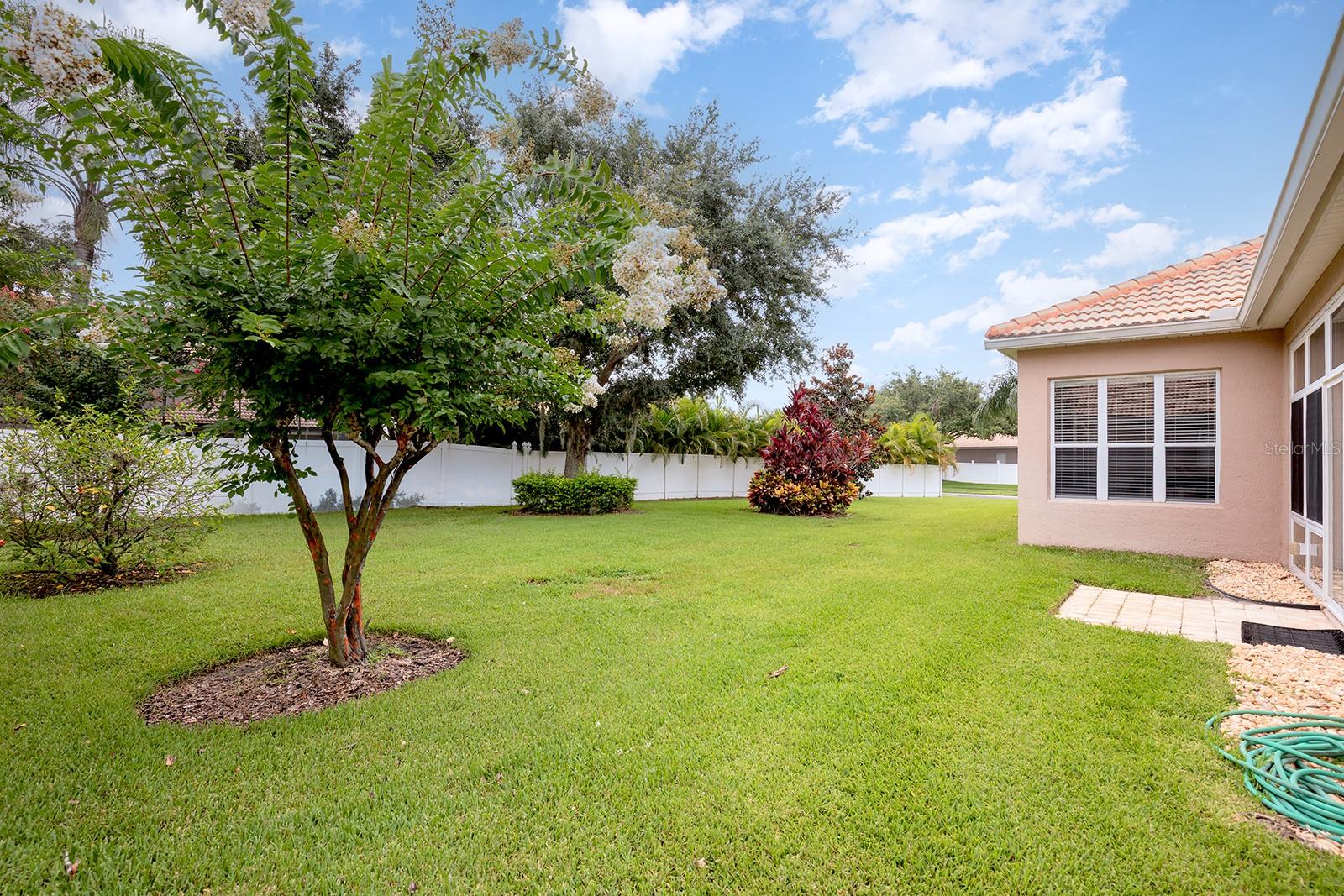 Image 16 of 19 For 6631 Crestmont Glen Lane