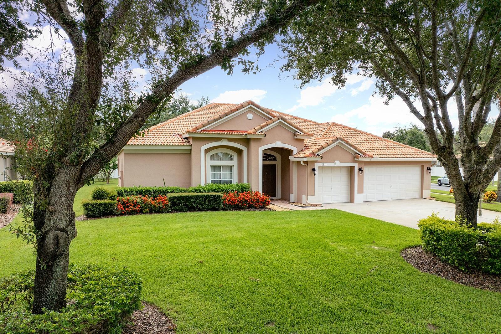 Image 2 of 19 For 6631 Crestmont Glen Lane