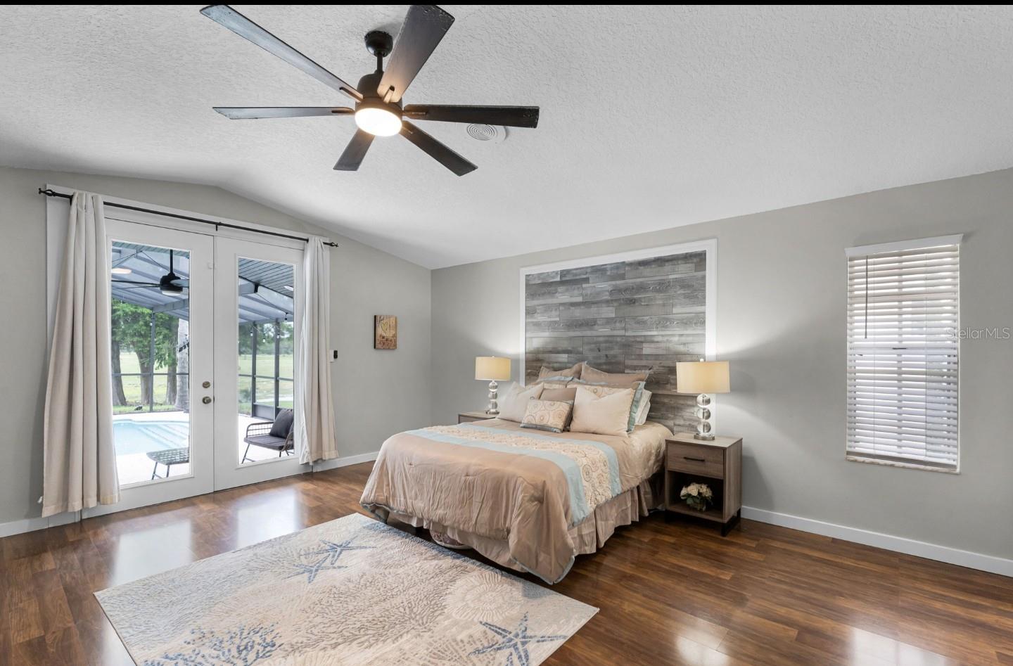 Image 15 of 46 For 4251 Willow Bay Drive